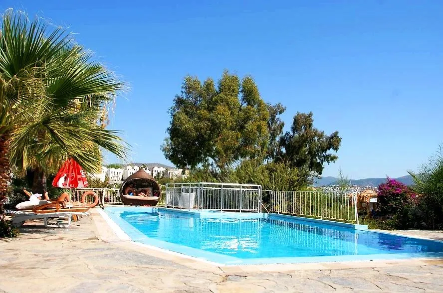 Peda Hotels Gumbet Holiday Beach Bodrum 3*,